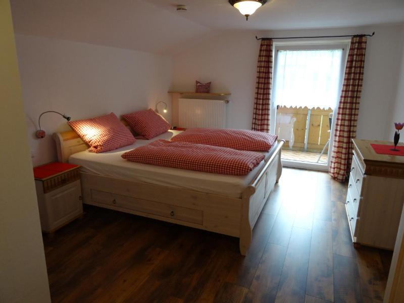 Gaestehaus Erika - Chiemgau Karte Инцелль Экстерьер фото